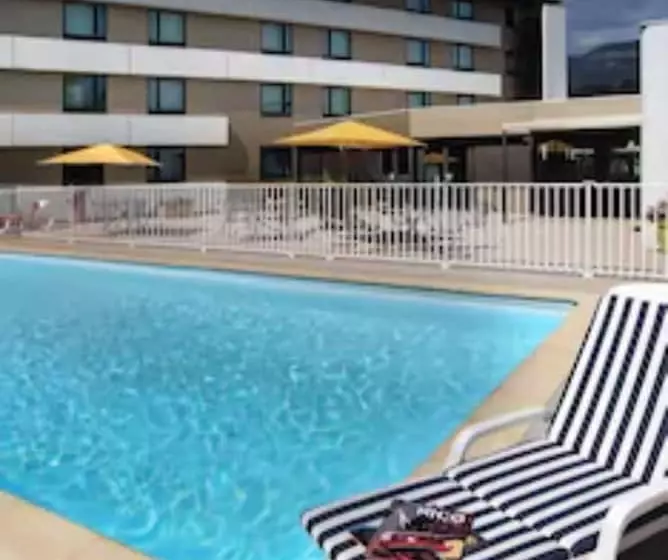 هتل Best Western Alexander Park Chambéry