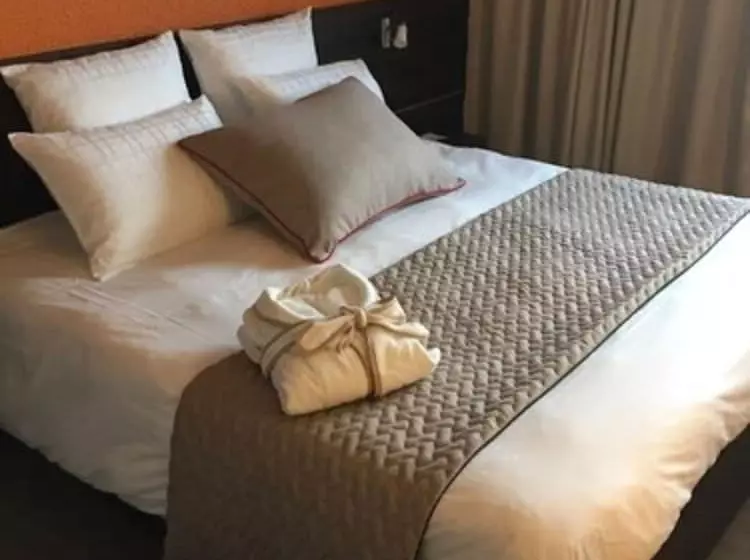هتل Best Western Alexander Park Chambéry