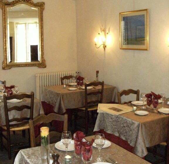 酒店 Hostellerie Le Beffroi