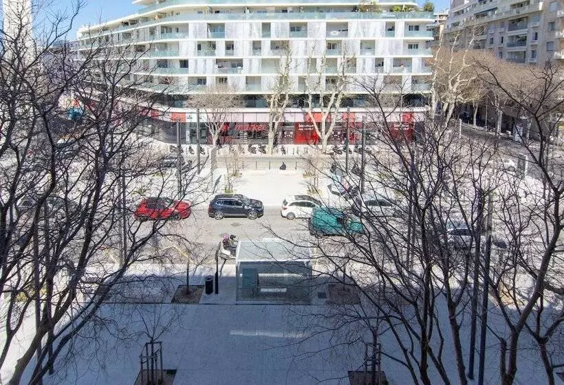 ホテル Hôtel Du Pharo