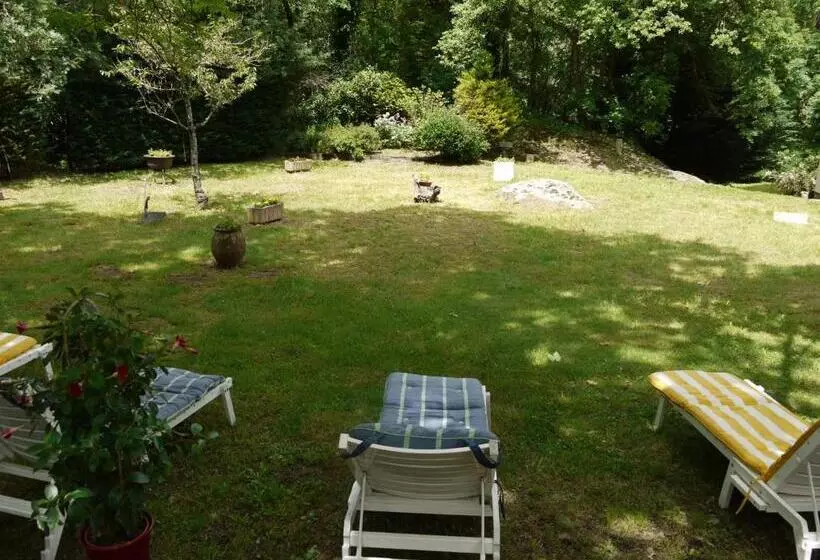 Hotel Hôtel Le Castelet