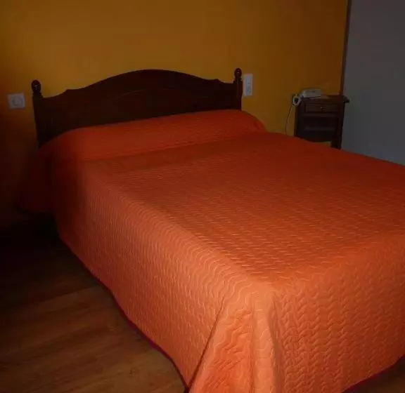 Hotel Hôtel Le Castelet