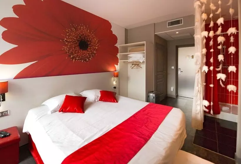 ホテル Hôtel Le Turenne