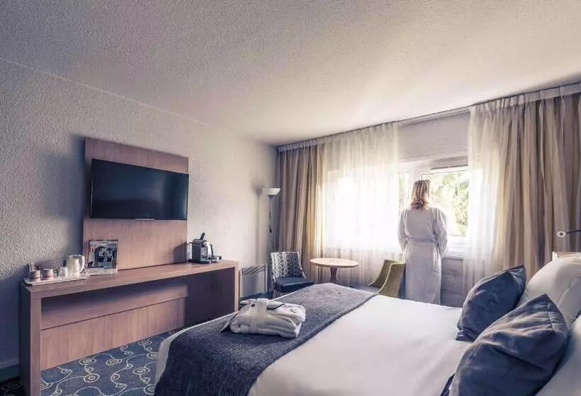 فندق Hôtel Mercure Annecy Sud