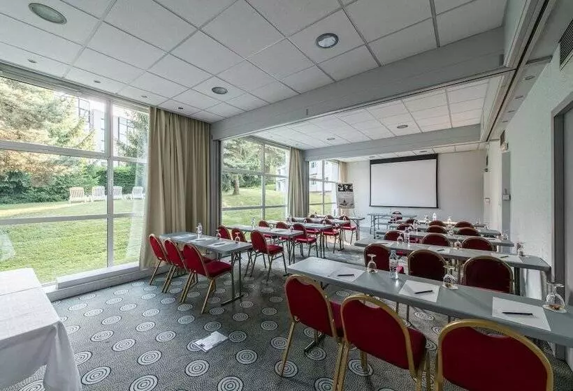 فندق Hôtel Mercure Annecy Sud