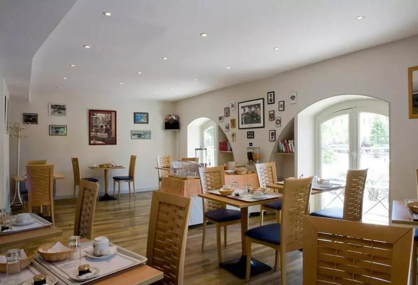 فندق Le Bourbon Pau Centre