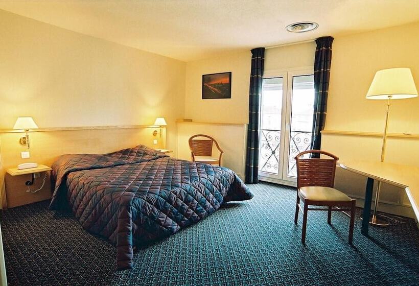 هتل Le Bourbon Pau Centre