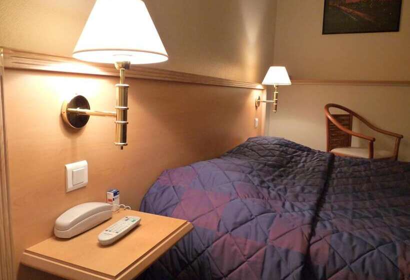 هتل Le Bourbon Pau Centre