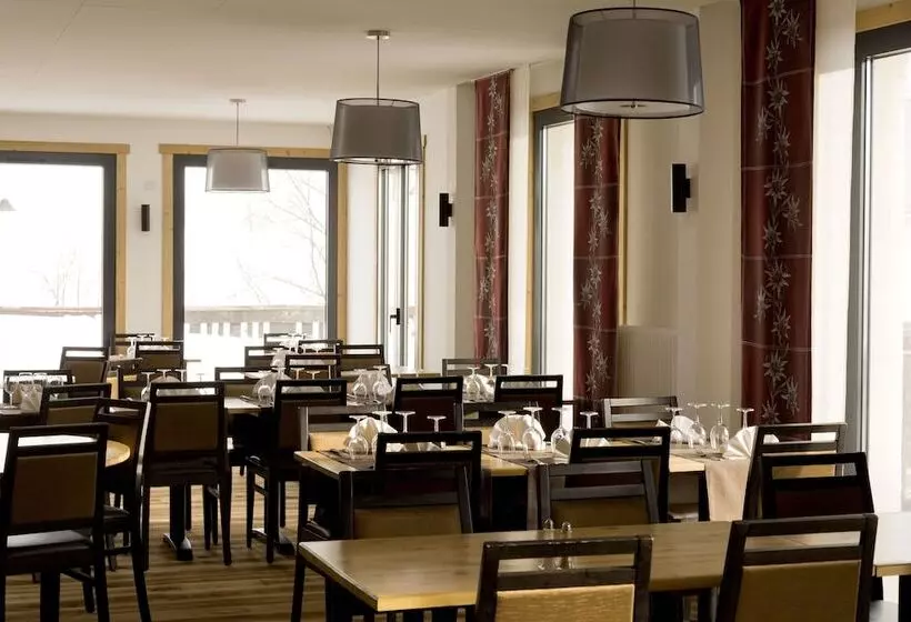 ホテル Le Faranchin