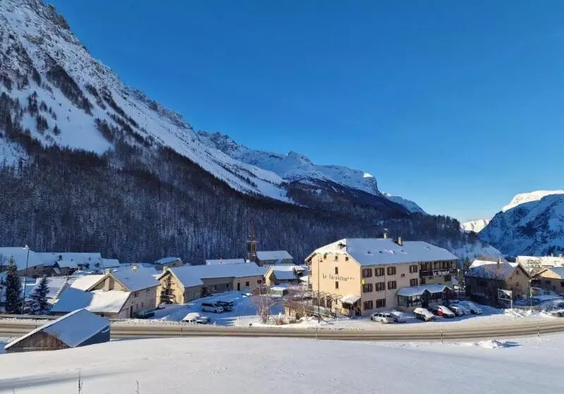 ホテル Le Faranchin