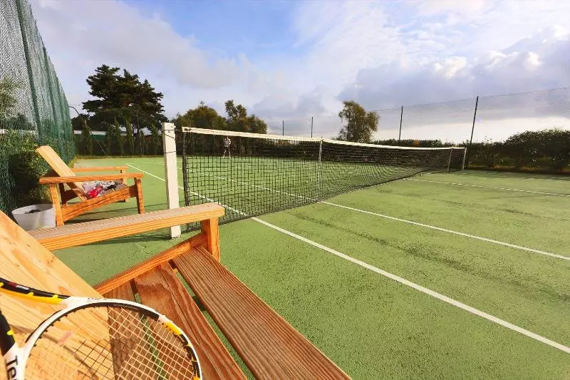 فندق Mas De La Fouque   Hôtel & Spa