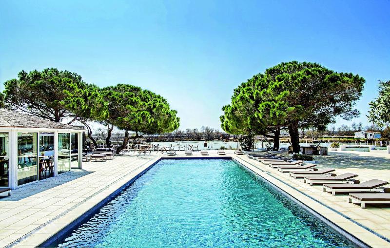 هتل Mas De La Fouque Hôtel & Spa