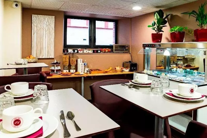 فندق Le Pere Leon