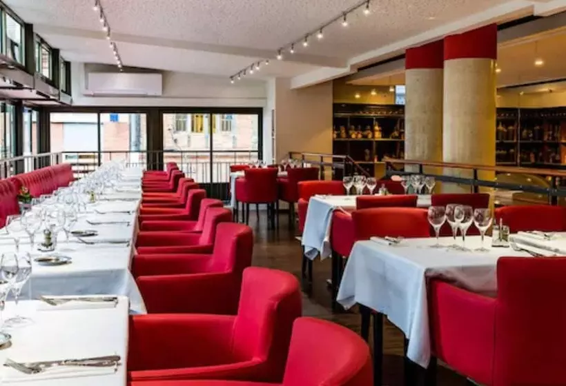 فندق Le Pere Leon