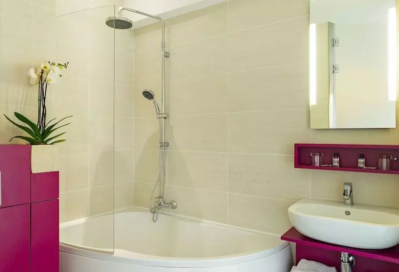 فندق Le Pere Leon