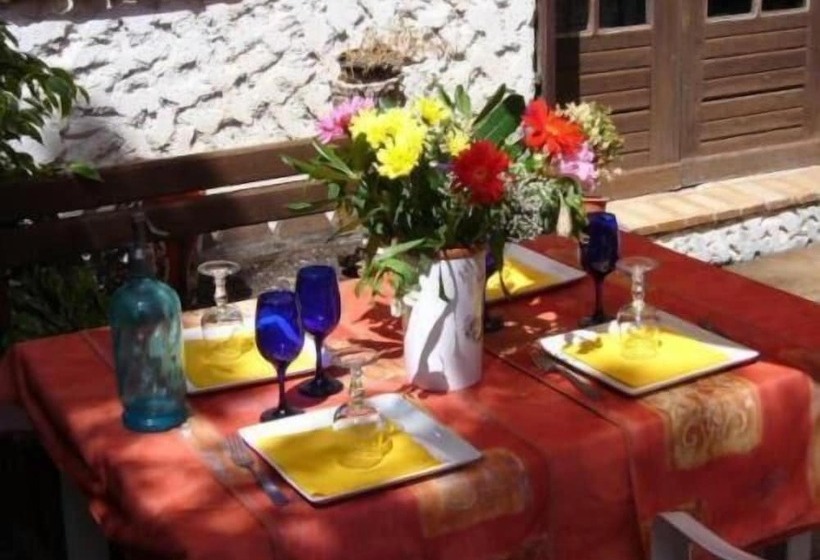 ホテル Les Chamois