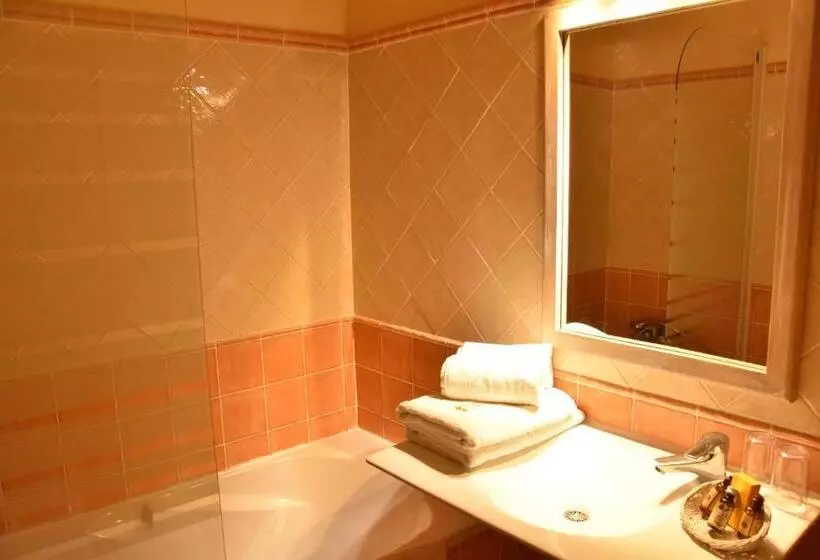 ホテル Les Mazets Des Roches