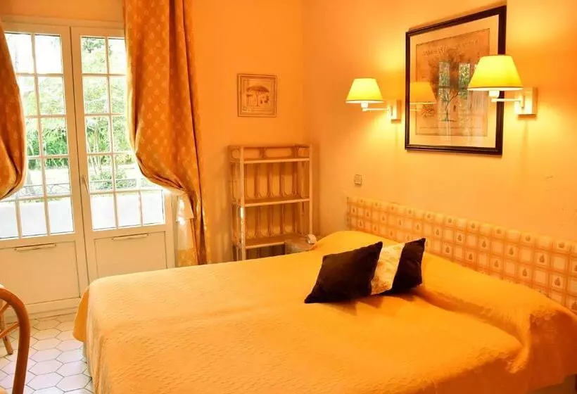 ホテル Les Mazets Des Roches