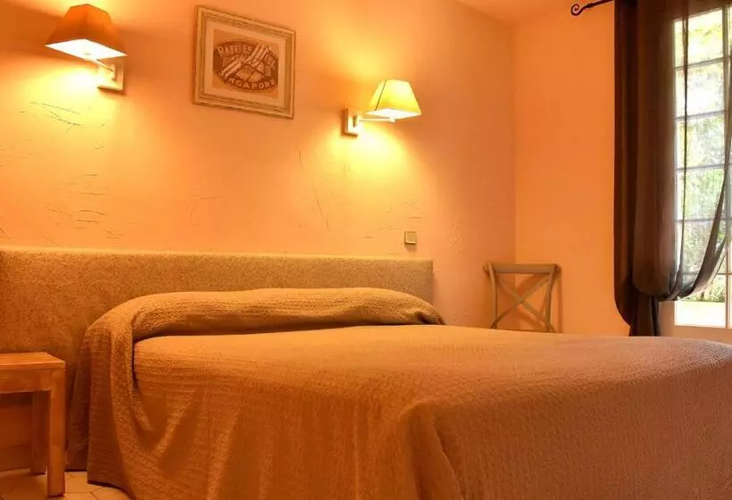 ホテル Les Mazets Des Roches