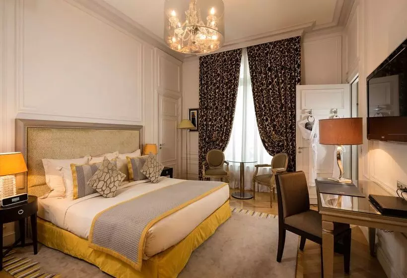 Majestic Hotel Spa   Champs Elysées