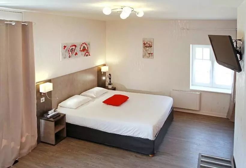 Отель Manoir De Moëllien, The Originals Relais