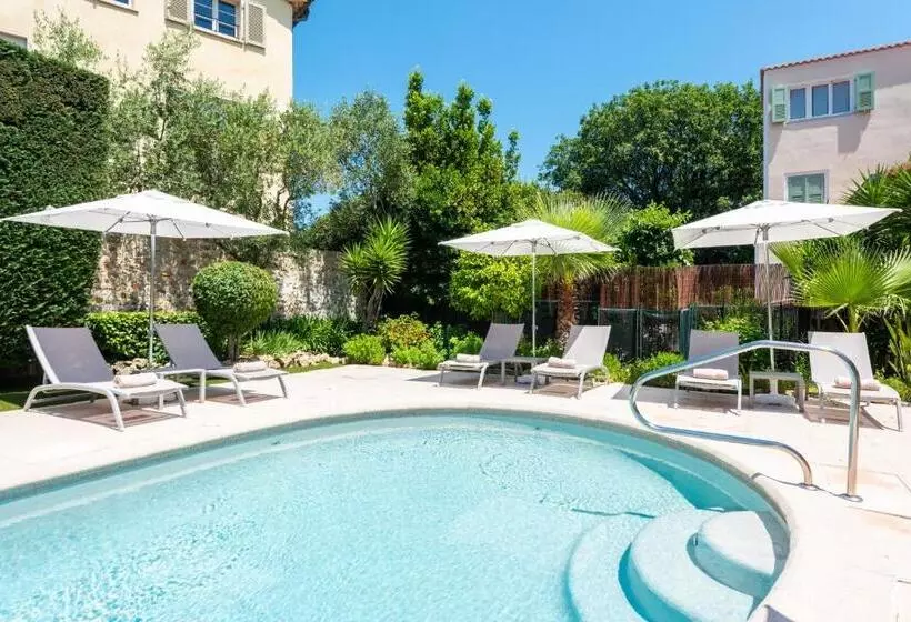 Отель Mas Djoliba