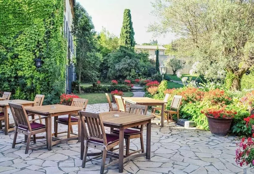 هتل Mercure Carcassonne La Cite