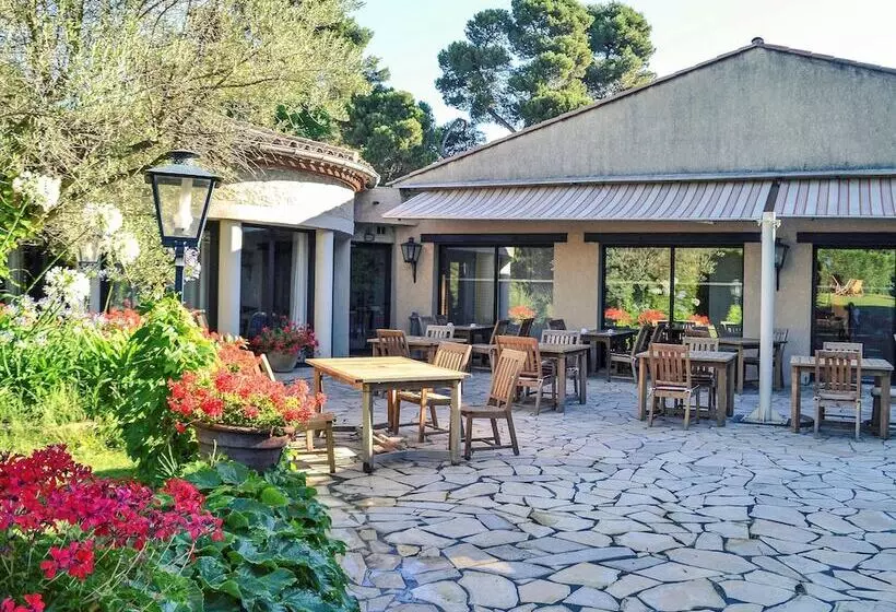 هتل Mercure Carcassonne La Cite