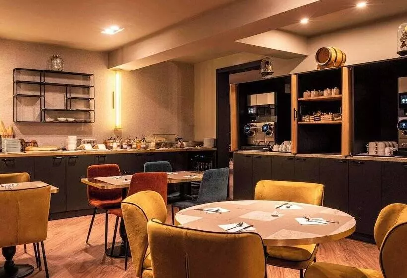 هتل Mercure Carcassonne La Cite