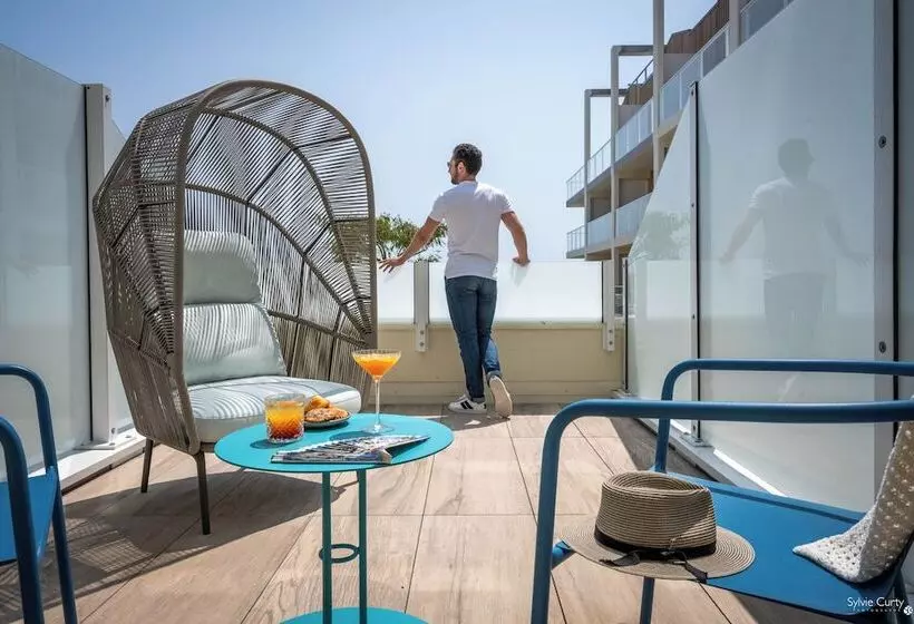 هتل Mercure La Rochelle Vieux Port