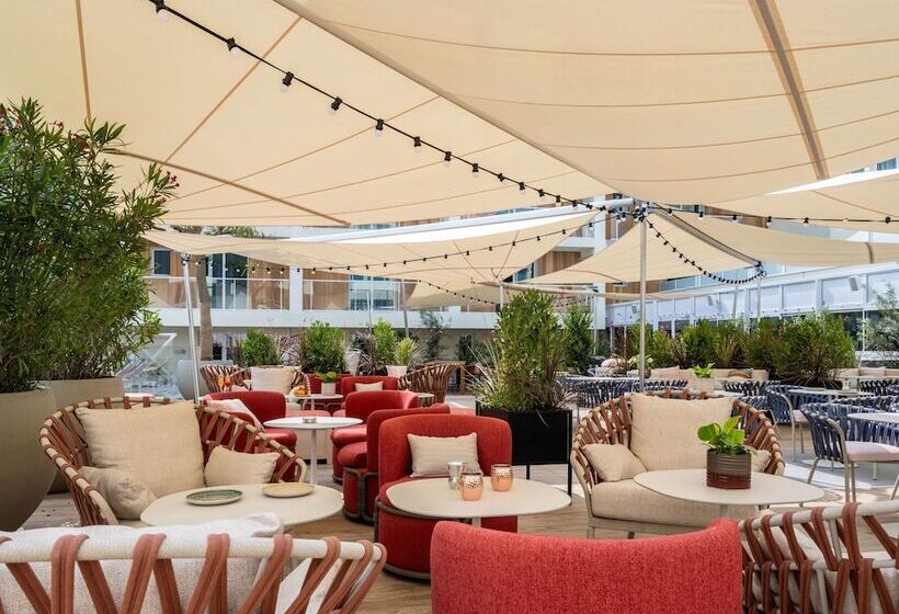 فندق Mercure La Rochelle Vieux Port