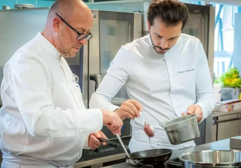 هتل Mercure La Rochelle Vieux Port