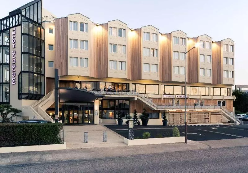 هتل Mercure La Rochelle Vieux Port