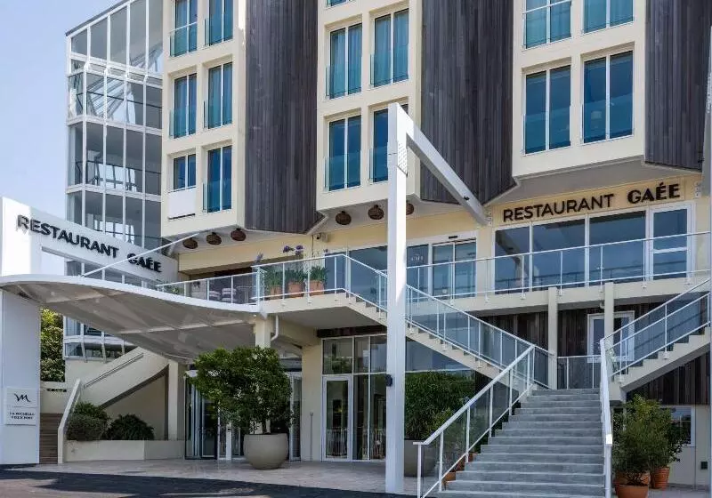 هتل Mercure La Rochelle Vieux Port