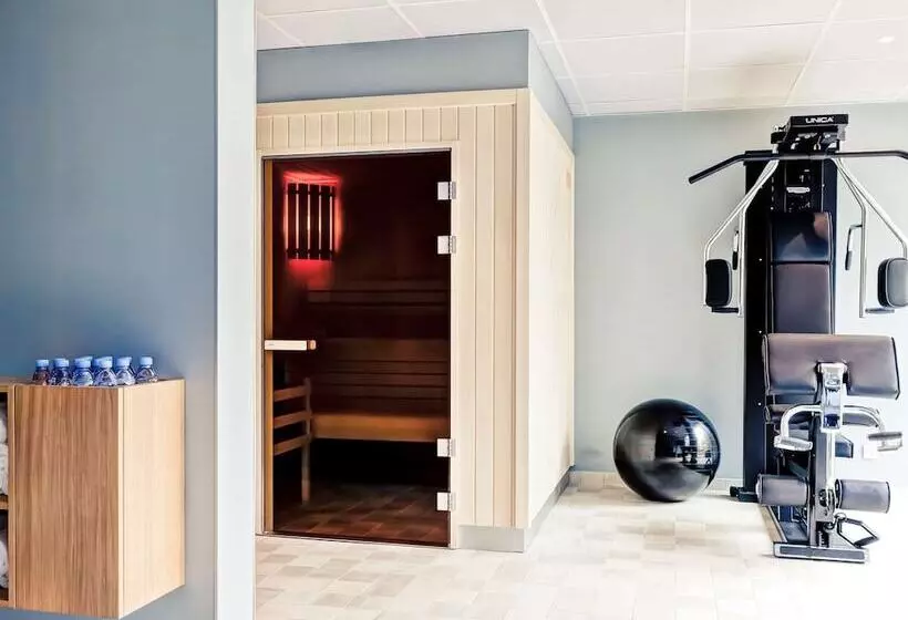 فندق Mercure Lyon Charbonnieres