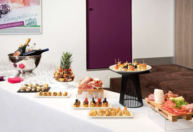 ホテル Mercure Lyon Charbonnieres