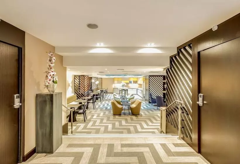 Hotel Mercure Paris Arc De Triomphe Etoile