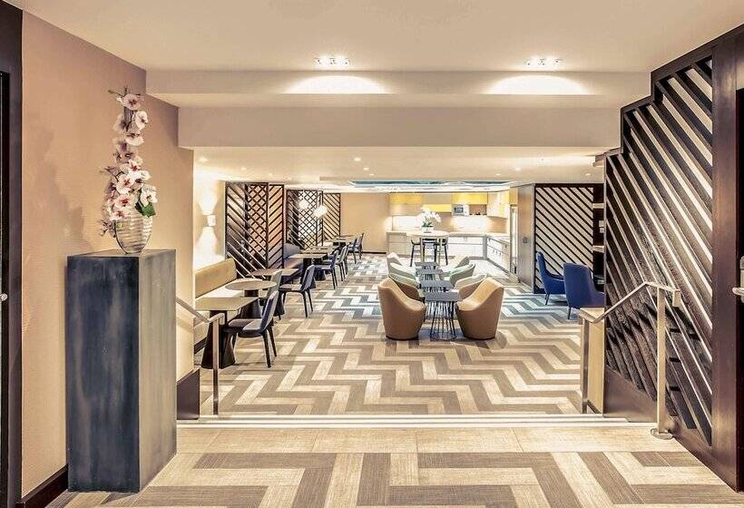 هتل Mercure Paris Arc De Triomphe Etoile