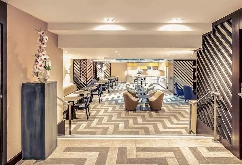 Hotel Mercure Paris Arc De Triomphe Etoile