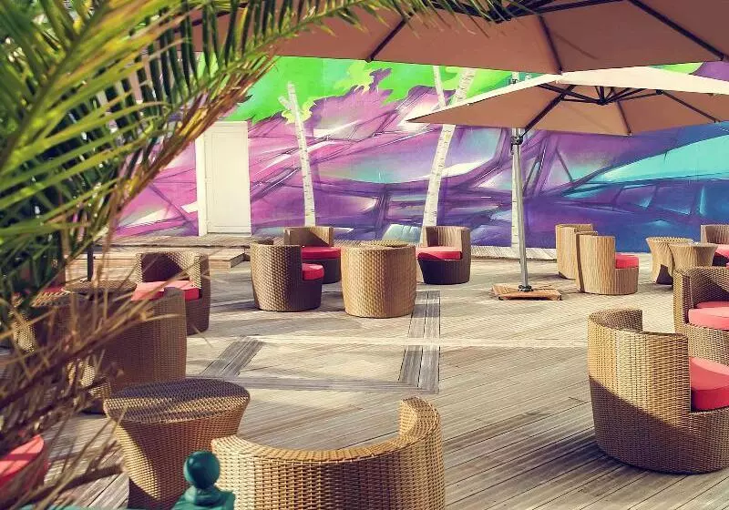 בית מלון כפרי Mercure Quimper Centre