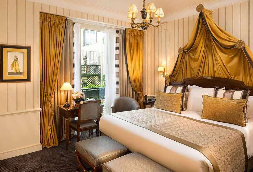 ホテル Hôtel Napoleon Paris