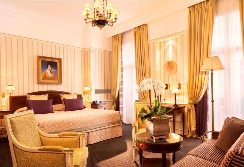 ホテル Hôtel Napoleon Paris