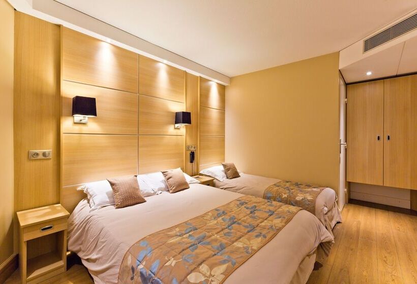 בית מלון כפרי Novel Restaurant La Mamma