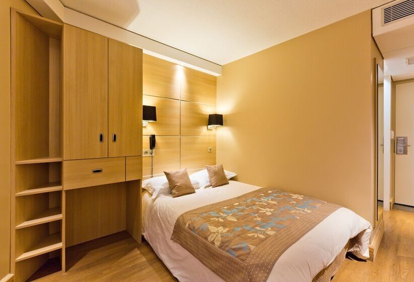 בית מלון כפרי Novel Restaurant La Mamma