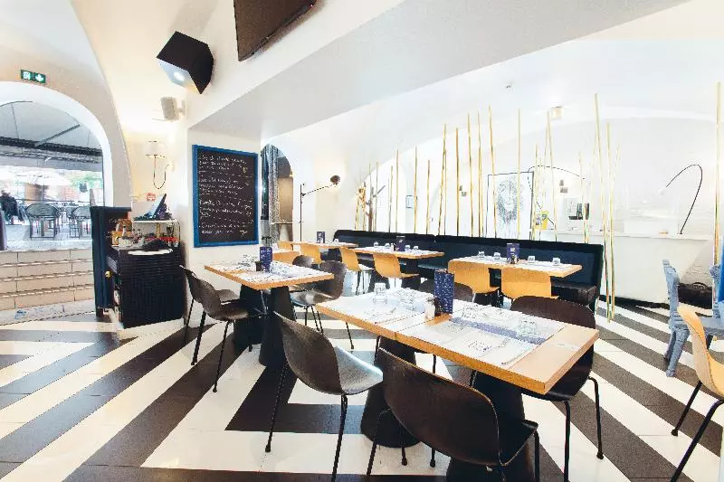 ホテル The Originals Boutique, Hôtel Le Lion, Clermontferrand