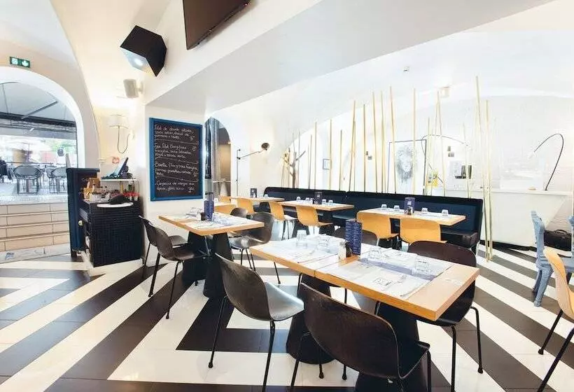 ホテル The Originals Boutique, Hôtel Le Lion, Clermontferrand