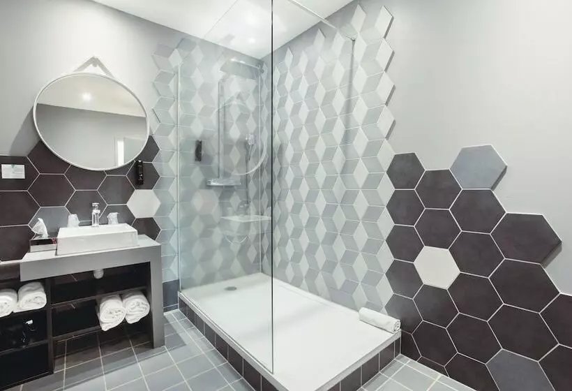 ホテル The Originals Boutique, Hôtel Le Lion, Clermontferrand