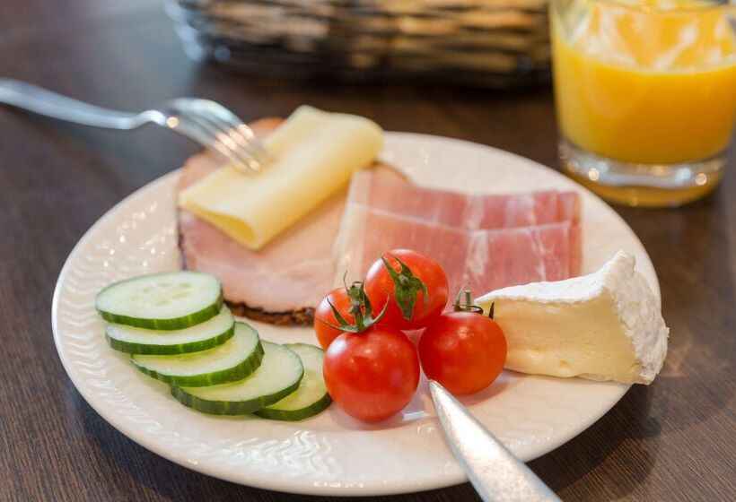 בית מלון כפרי The Originals City, Au Relais Saint éloi, Tours