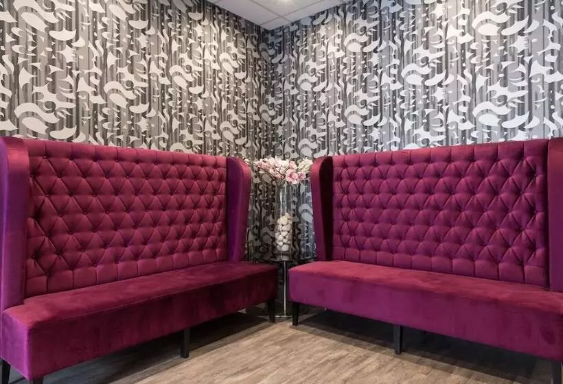 هتل The Originals City, Au Relais Saint éloi, Tours