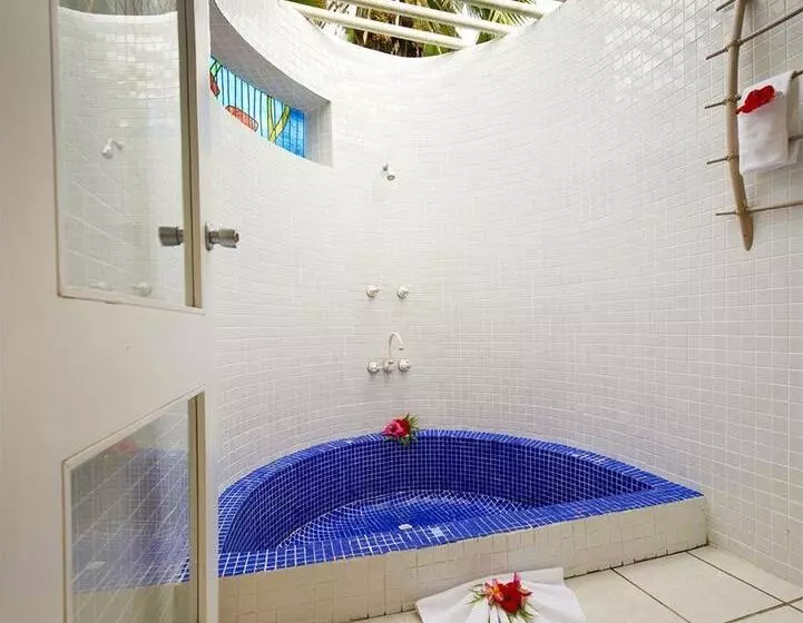 Fiji Hideaway Resort & Spa